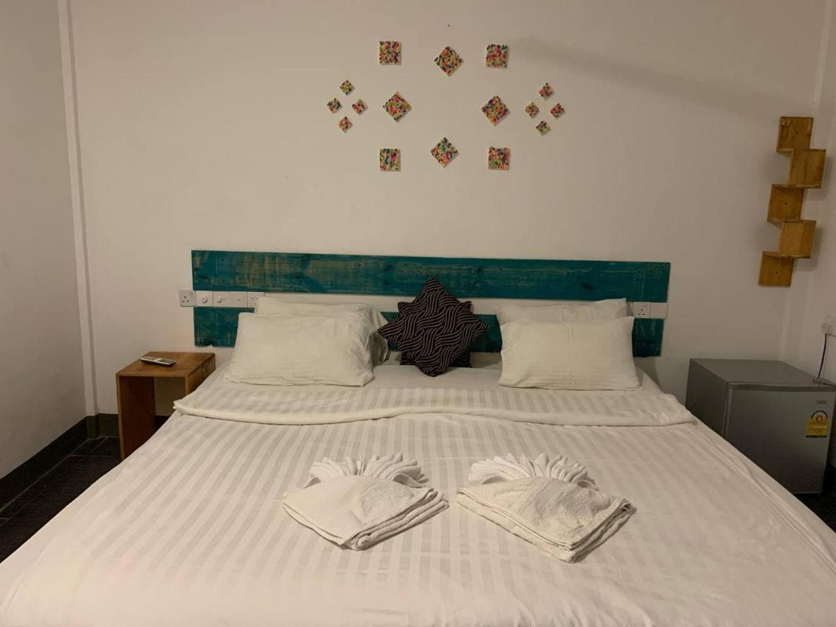 Seven Corals Hotel Maafushi Exterior foto