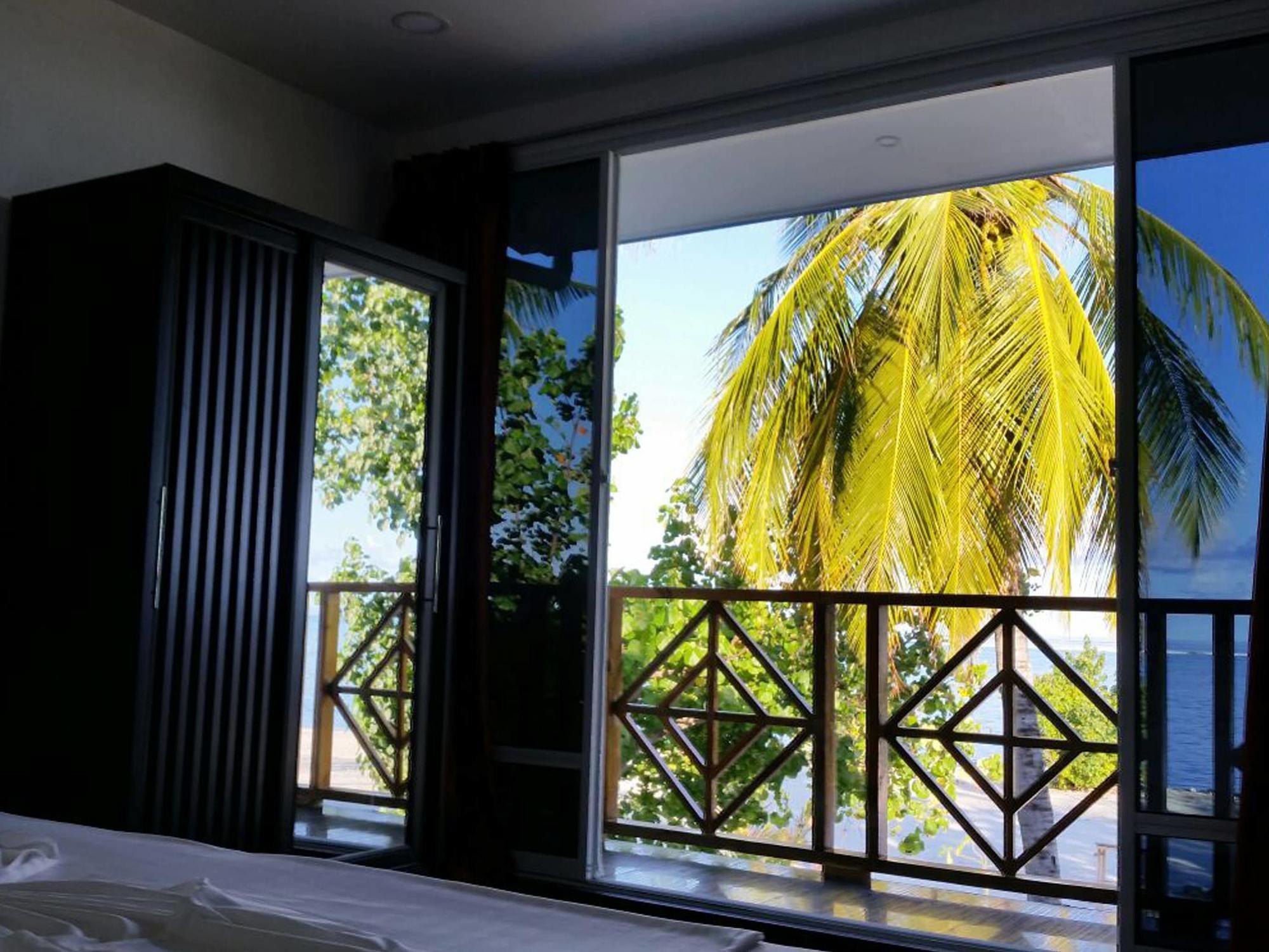 Seven Corals Hotel Maafushi Exterior foto